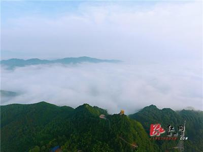 靖州:飞山景区显云海奇观